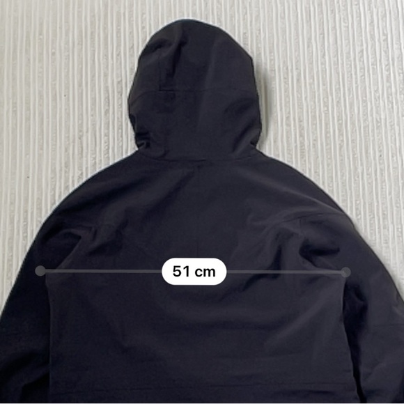 Lululemon Womens Soft Shell Waterproof Performance Jacket - Picture 12 of 12